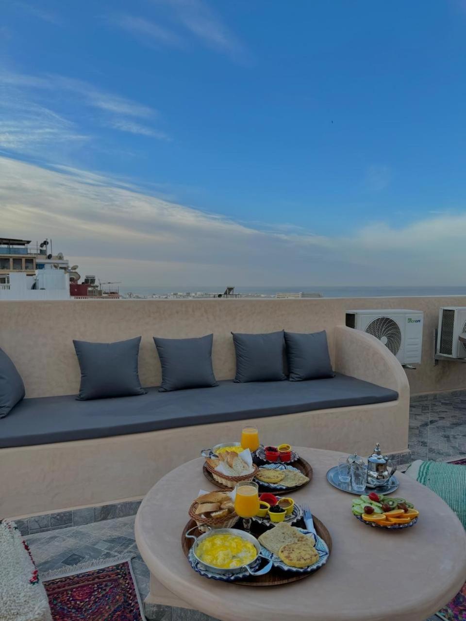 Playa Surf House Pansiyon Tamraght Dış mekan fotoğraf